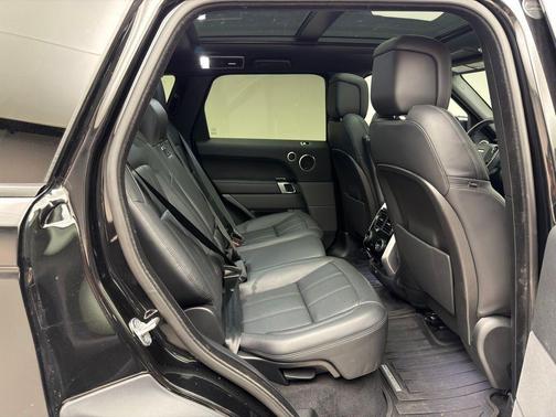 2022 Land Rover Range Rover Sport HSE Silver Edition