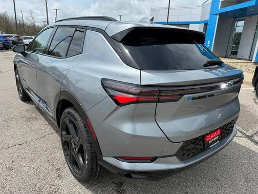 2025 Chevrolet Equinox EV RS