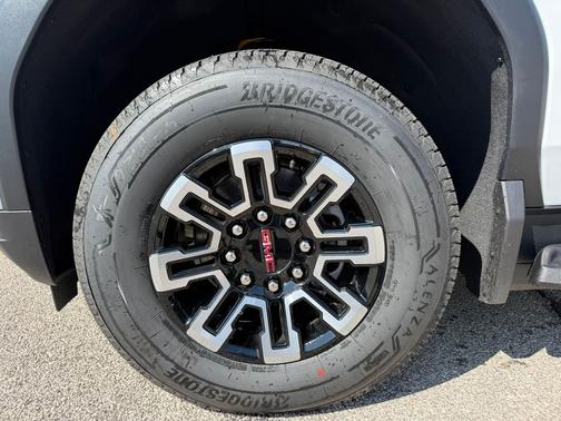 2026 GMC Sierra EV Standard Range Elevation