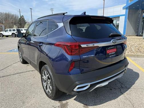 Dark Ocean Blue 2021 Kia Seltos EX