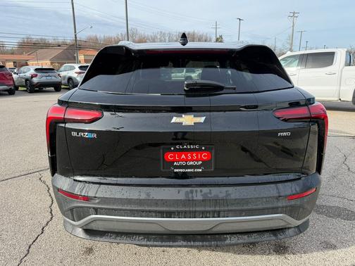 2024 Chevrolet Blazer EV eAWD LT