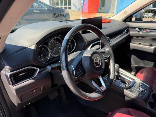 2023 Mazda CX-5 Carbon Edition