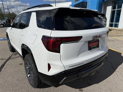 2026 GMC Terrain AWD AT4