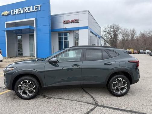 Cypress Gray 2026 Chevrolet Trax LT