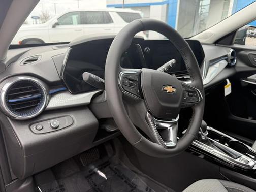 Cypress Gray 2026 Chevrolet Trax LT