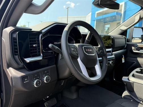 2026 GMC Sierra 2500 SLE