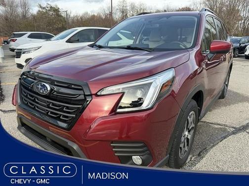 2023 Subaru Forester Premium