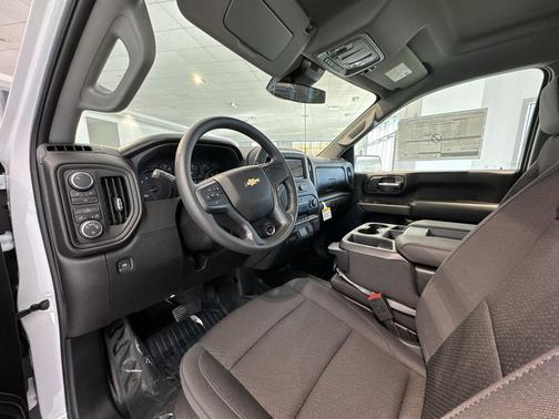 2025 Chevrolet Silverado 2500 WT