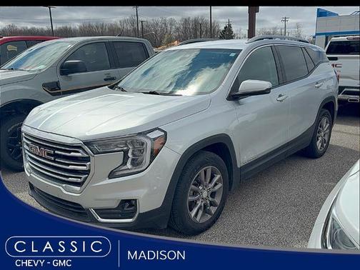 2022 GMC Terrain SLT