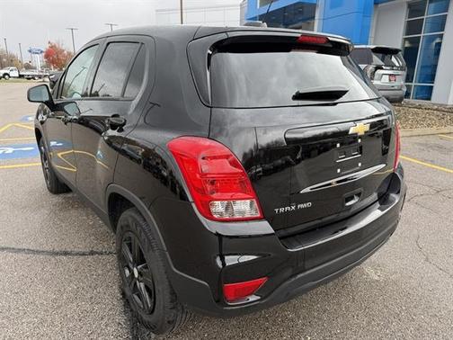 2022 Chevrolet Trax LS