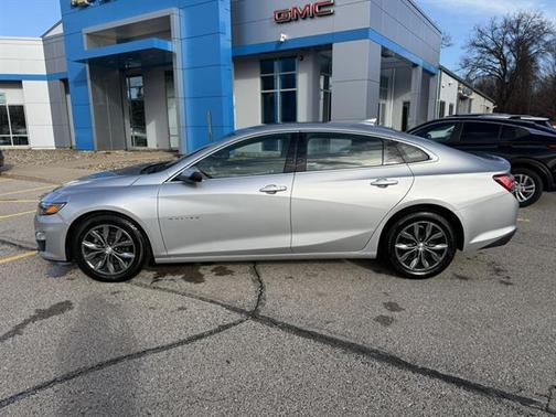 2020 Chevrolet Malibu FWD LT