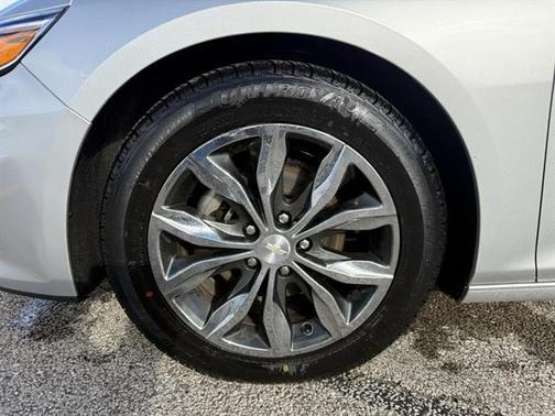 2020 Chevrolet Malibu FWD LT