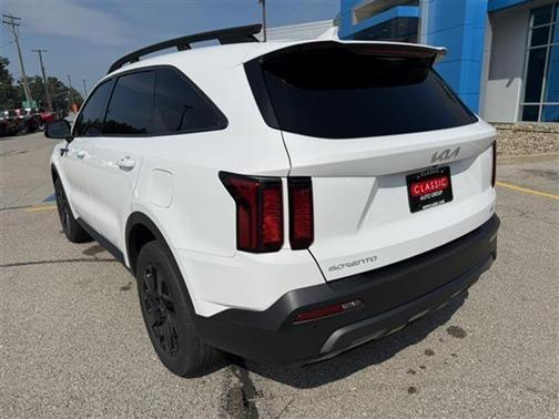 2023 Kia Sorento S