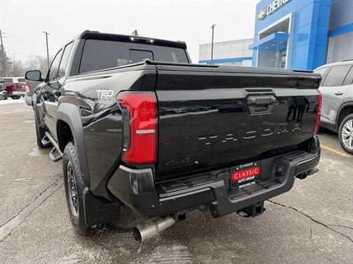 2025 Toyota Tacoma TRD Off Road