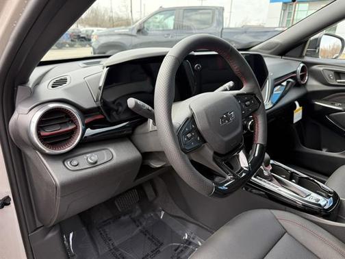 White Sands 2026 Chevrolet Trax FWD 2RS