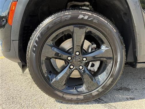 2024 Jeep Grand Cherokee L Altitude