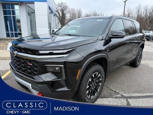 Mosaic Black Metallic 2026 Chevrolet Traverse AWD Z71