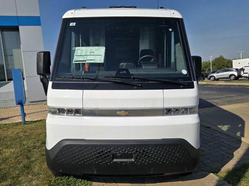 2025 Chevrolet BrightDrop 400 eAWD 400