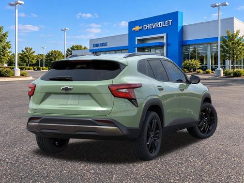 Cacti Green 2026 Chevrolet Trax FWD ACTIV