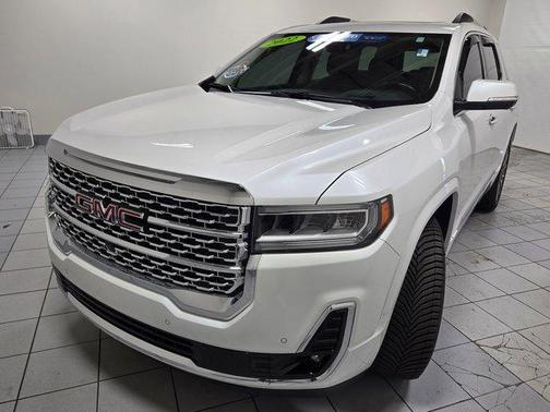 2022 GMC Acadia Denali