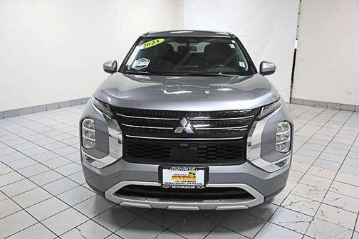 2023 Mitsubishi Outlander SE Special Edition 2WD