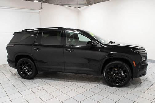 2025 Chevrolet Traverse RS