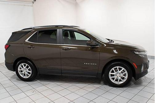 Harvest Bronze Metallic 2023 Chevrolet Equinox 1LT