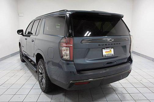 2021 Chevrolet Suburban 4WD Z71