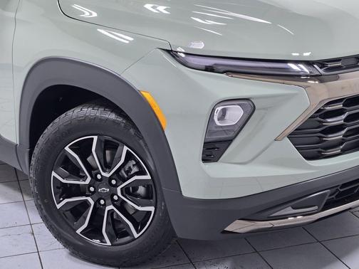 Cacti Green 2026 Chevrolet Trailblazer ACTIV