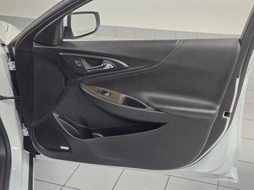 2024 Chevrolet Malibu FWD 2LT