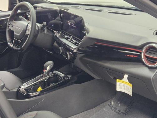 2025 Chevrolet Trax FWD 2RS