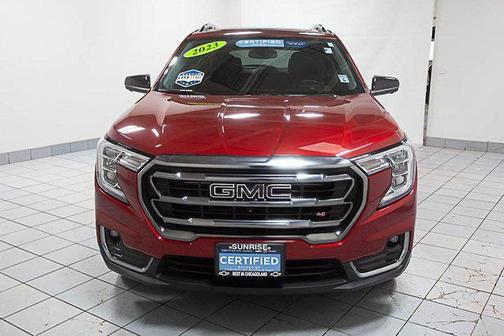 2023 GMC Terrain AWD AT4