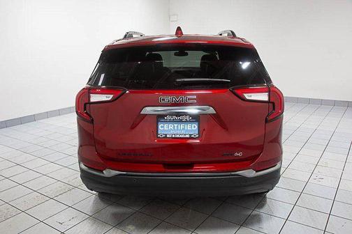 2023 GMC Terrain AWD AT4