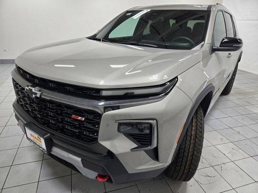 Sandstone 2026 Chevrolet Traverse AWD Z71