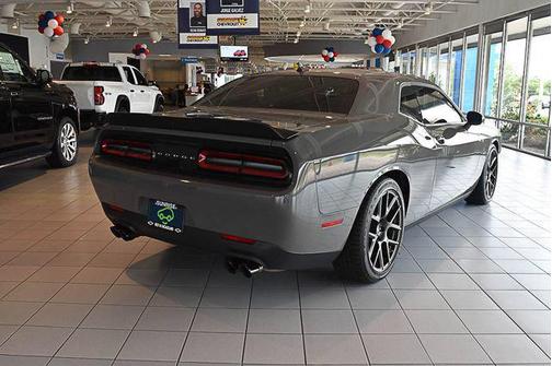 Destroyer Gray Clearcoat 2018 Dodge Challenger R/T Scat Pack