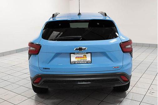 Fountain Blue 2024 Chevrolet Trax FWD 2RS