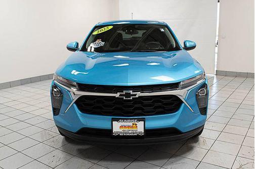 Marina Blue Metallic 2025 Chevrolet Trax LS