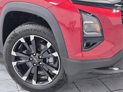 Radiant Red Tintcoat 2026 Chevrolet Equinox AWD RS