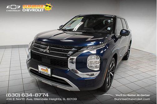 Cosmic Blue Metallic 2024 Mitsubishi Outlander SE S-AWC