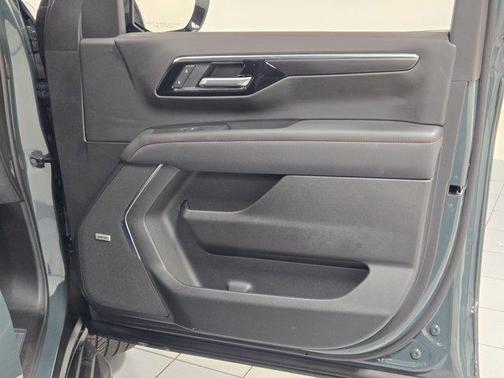 2026 Chevrolet Tahoe 4WD RST