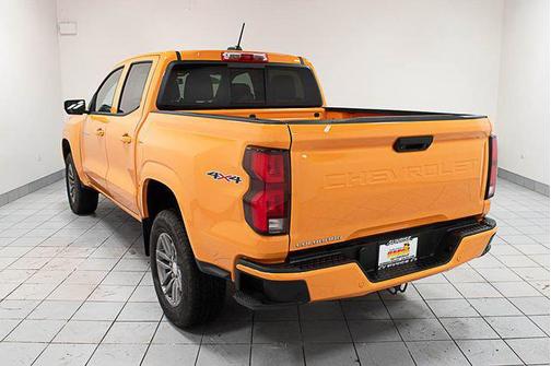 Sunrise Orange 2025 Chevrolet Colorado LT