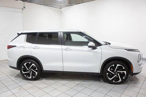 2024 Mitsubishi Outlander SE 2.5 S-AWC