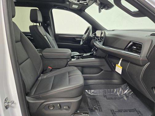 2026 Chevrolet Tahoe 4WD RST