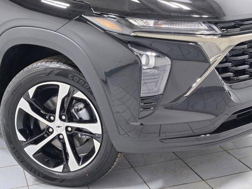 2026 Chevrolet Trax FWD 1RS