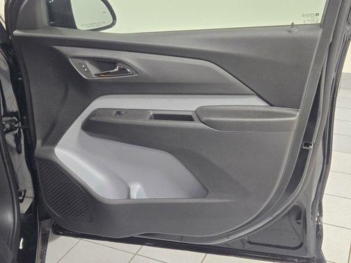 Mosaic Black Metallic 2027 Chevrolet Bolt LT