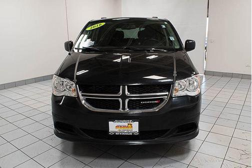 Brilliant Black Crystal Pearlcoat 2016 Dodge Grand Caravan SXT