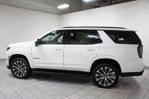 2025 Chevrolet Tahoe 4WD RST