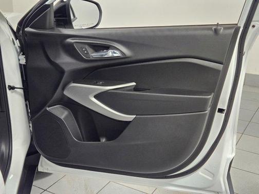 2026 Chevrolet Trax FWD 1RS