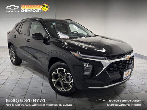 Mosaic Black Metallic 2026 Chevrolet Trax LT