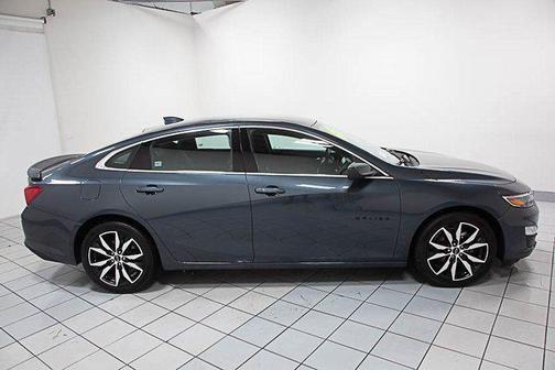 2021 Chevrolet Malibu FWD RS